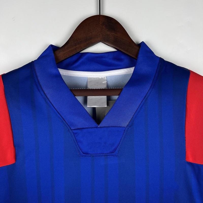 Vintage Football Jersey Impression Équipe Club Uniforme de football Équipe complète Ensemble de maillots de football