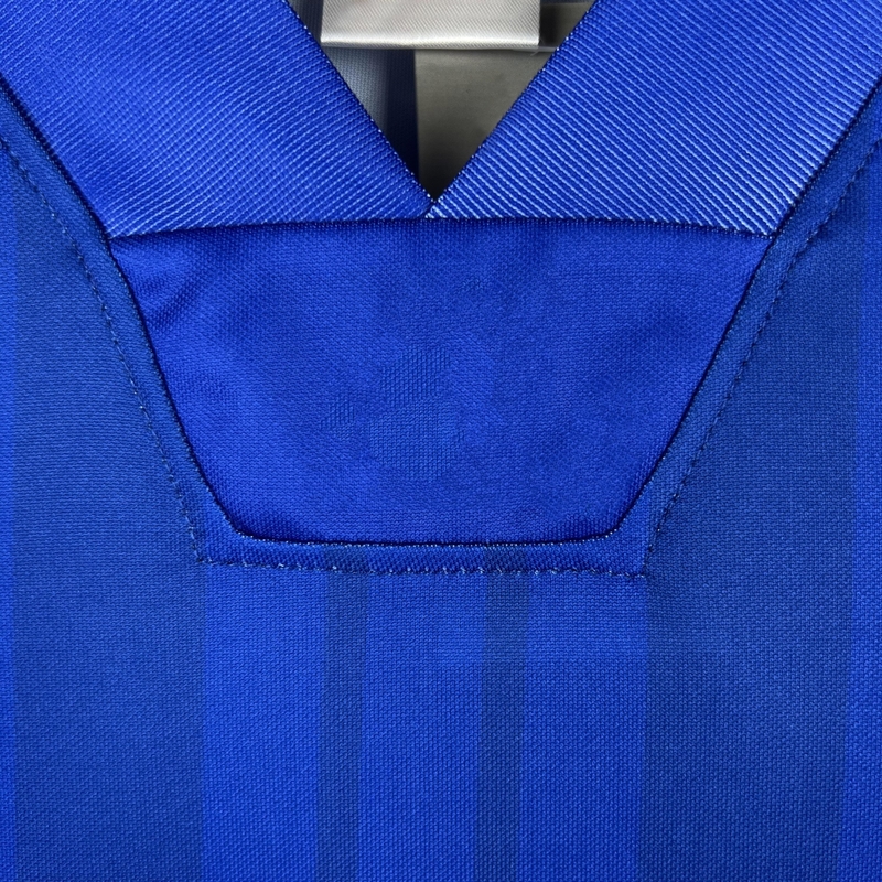 Vintage Football Jersey Impression Équipe Club Uniforme de football Équipe complète Ensemble de maillots de football